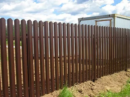 металлический штакетник круглый фигурный гранд лайн